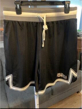 Market Studios Men's Basketball Shorts XL Mesh Drawstring Black White Gray